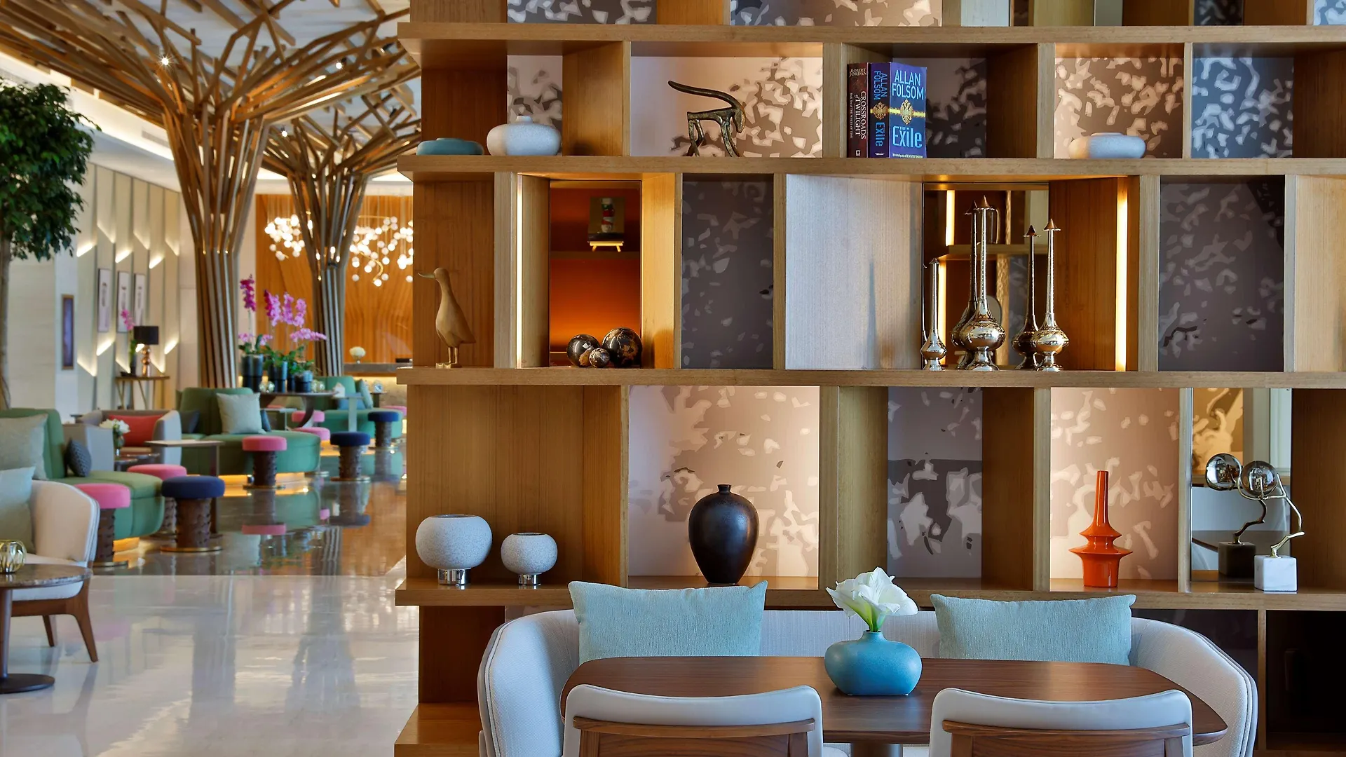 Doubletree By Hilton Sharjah Waterfront Hotel And Residences