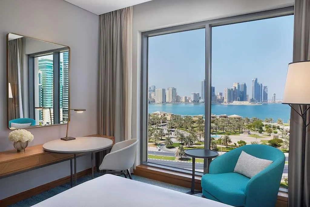 ****  Doubletree By Hilton Sharjah Waterfront Hotel And Residences Zjednoczone Emiraty Arabskie