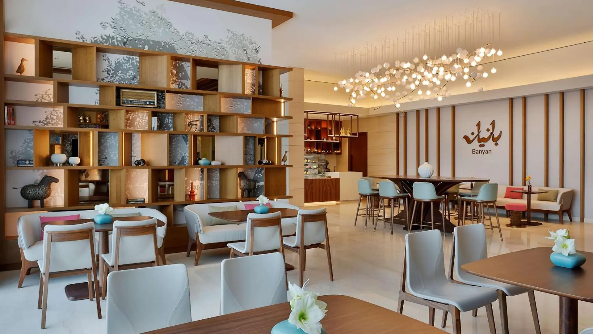 Doubletree By Hilton Sharjah Waterfront Hotel And Residences
